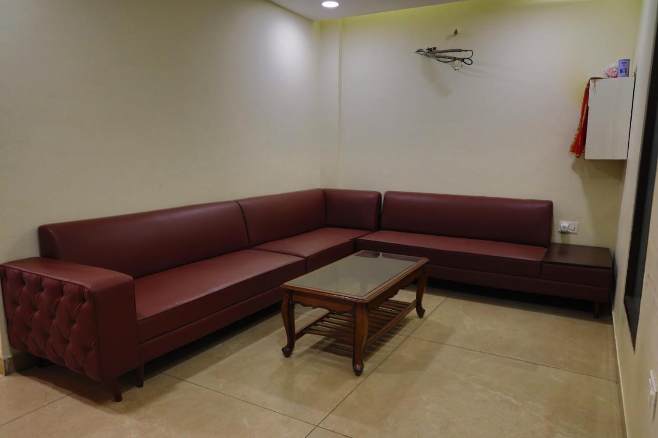 Hotel Golden Leaf Mohali Экстерьер фото